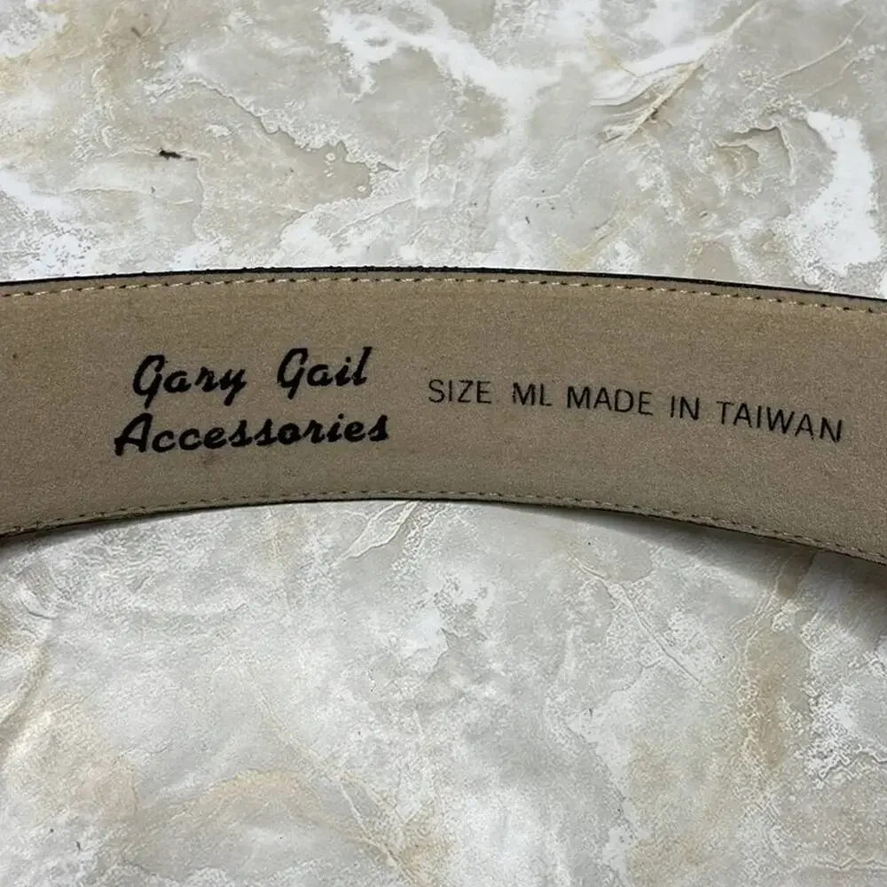 Vintage Y2K Mcbling gemstone suede-look leather belt